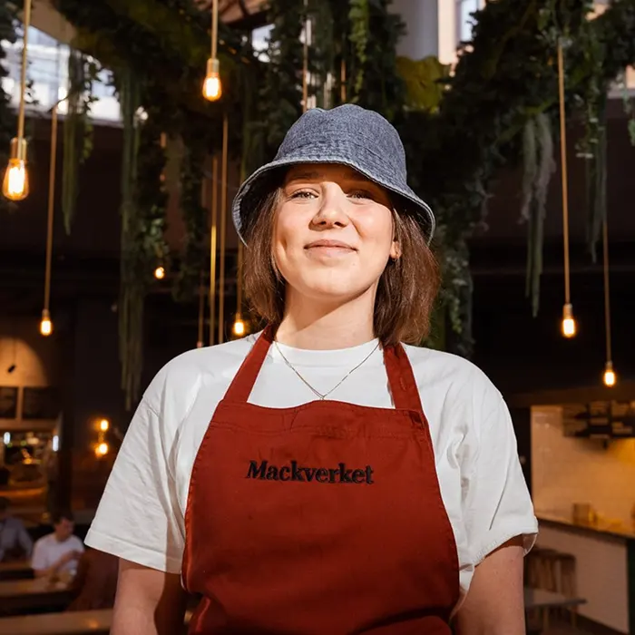 Isabelle på Mackverket